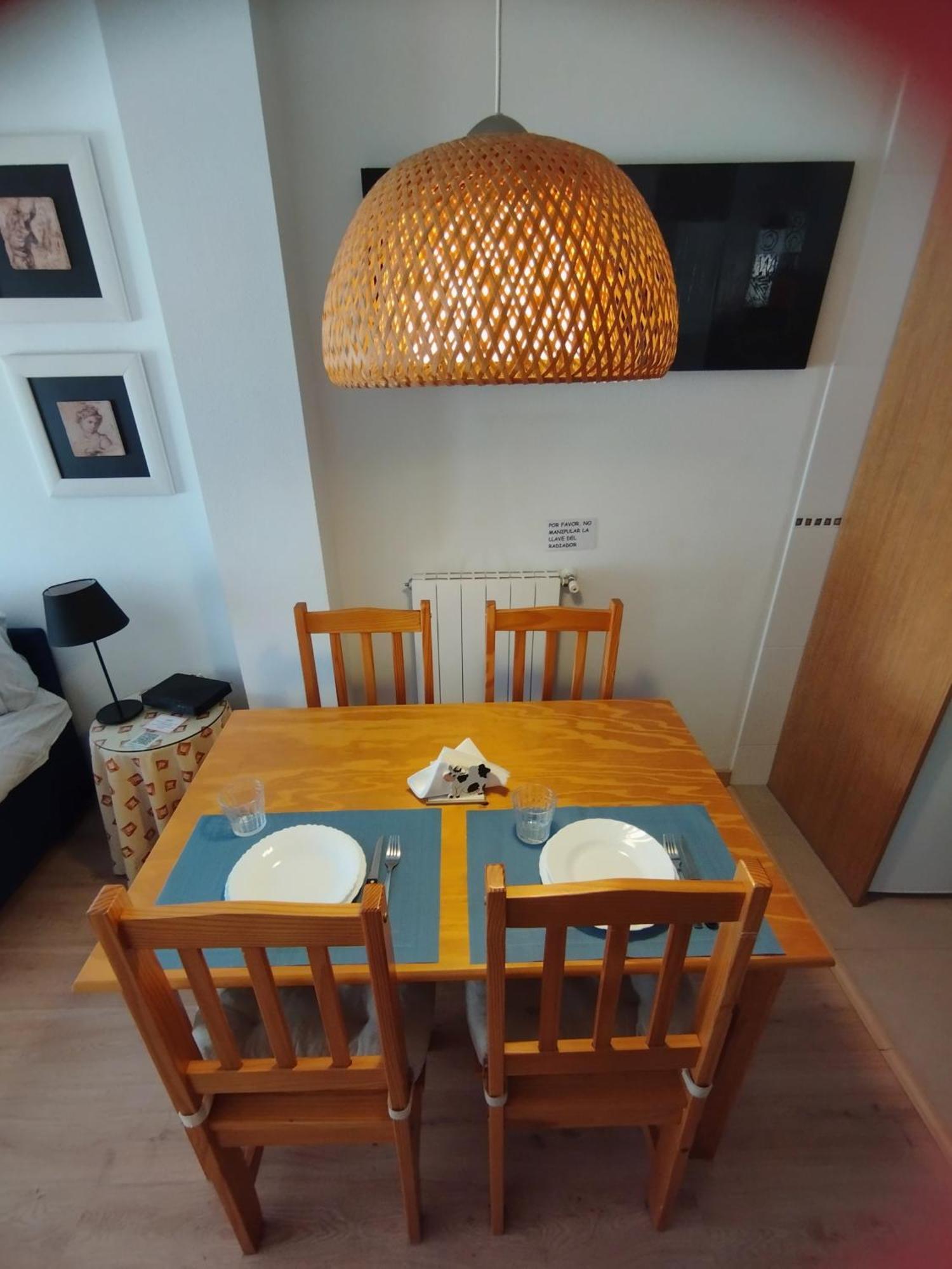 Acogedor Apartamento En Уэска Экстерьер фото